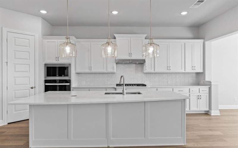 2105 Birch Street, Mansfield, TX 76063, 5 Habitaciones Habitaciones , ,5 BañosBaños,Residential,En Venta,2105 Birch Street,0,20865471