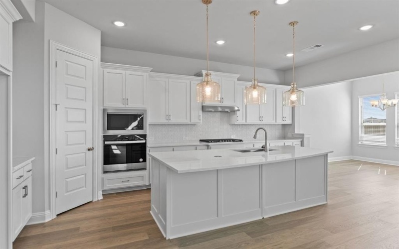 2105 Birch Street, Mansfield, TX 76063, 5 Habitaciones Habitaciones , ,5 BañosBaños,Residential,En Venta,2105 Birch Street,0,20865471