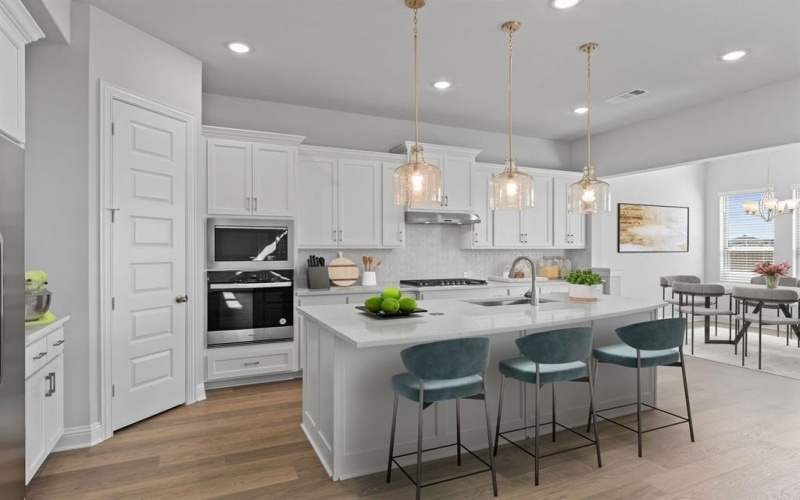 2105 Birch Street, Mansfield, TX 76063, 5 Habitaciones Habitaciones , ,5 BañosBaños,Residential,En Venta,2105 Birch Street,0,20865471