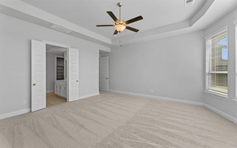 2105 Birch Street, Mansfield, TX 76063, 5 Habitaciones Habitaciones , ,5 BañosBaños,Residential,En Venta,2105 Birch Street,0,20865471