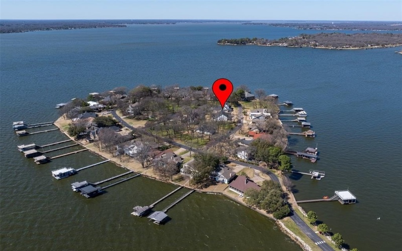 649 ENCHANTED ISLES Drive, Mabank, TX 75156, 4 Bedrooms Bedrooms, ,3 BathroomsBathrooms,Residential,For Sale,649 ENCHANTED ISLES Drive,20865660
