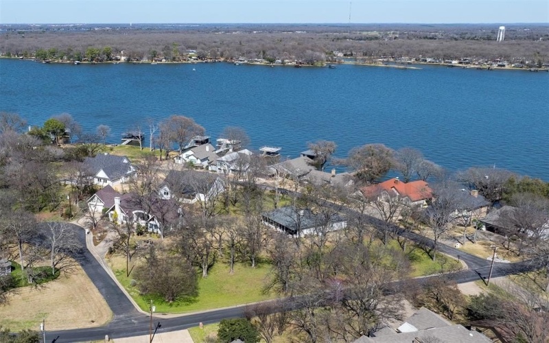 649 ENCHANTED ISLES Drive, Mabank, TX 75156, 4 Bedrooms Bedrooms, ,3 BathroomsBathrooms,Residential,For Sale,649 ENCHANTED ISLES Drive,20865660
