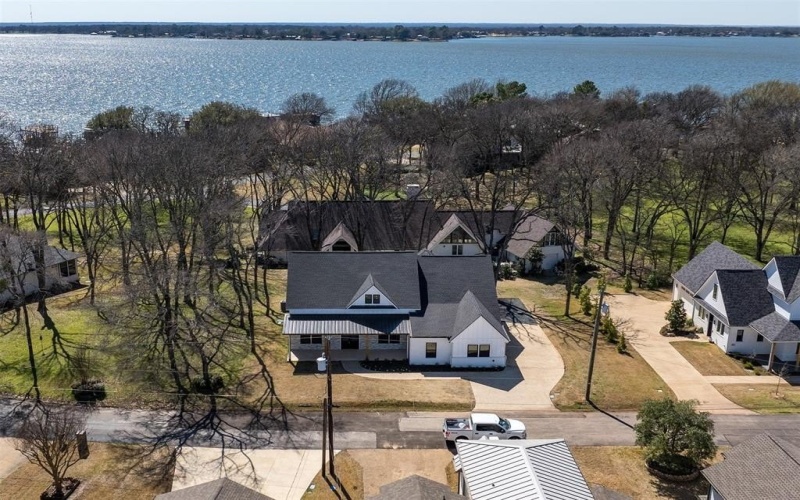 649 ENCHANTED ISLES Drive, Mabank, TX 75156, 4 Bedrooms Bedrooms, ,3 BathroomsBathrooms,Residential,For Sale,649 ENCHANTED ISLES Drive,20865660