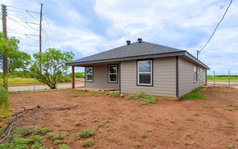 5557 N 10th, Abilene, TX 79601, 3 Bedrooms Bedrooms, ,2 BathroomsBathrooms,Residential,For Sale,5557 N 10th,20865721
