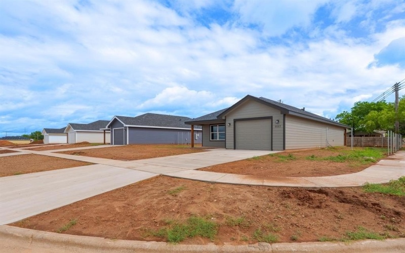 5557 N 10th, Abilene, TX 79601, 3 Bedrooms Bedrooms, ,2 BathroomsBathrooms,Residential,For Sale,5557 N 10th,20865721