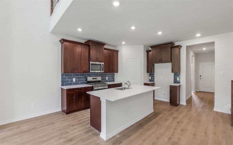 9209 Cessna Ave., McKinney, TX 75071, 5 Bedrooms Bedrooms, ,3 BathroomsBathrooms,Residential,For Sale,9209 Cessna Ave.,20866309