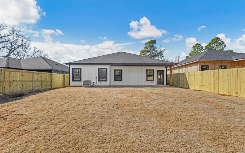 908 Layne, Denison, TX 75020, 3 Habitaciones Habitaciones , ,2 BañosBaños,Residential,En Venta,908 Layne,20869404
