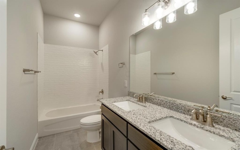 321 Motega Court, Waxahachie, TX 75165, 4 Bedrooms Bedrooms, ,3 BathroomsBathrooms,Residential,For Sale,321 Motega Court,20869416