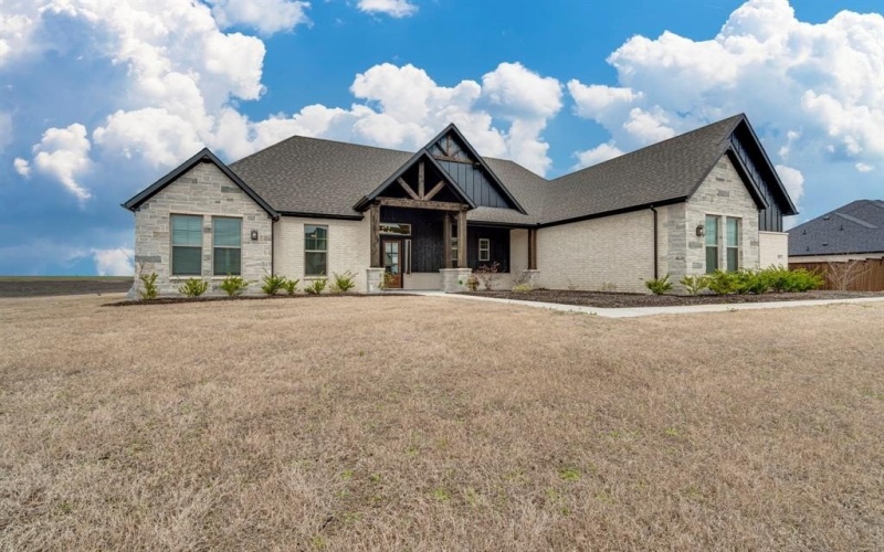 321 Motega Court, Waxahachie, TX 75165, 4 Bedrooms Bedrooms, ,3 BathroomsBathrooms,Residential,For Sale,321 Motega Court,20869416