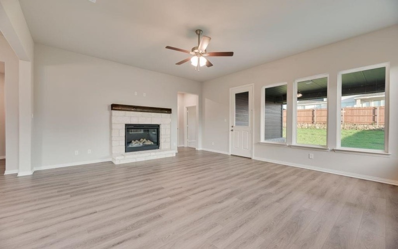 1412 Cedar Trail, Azle, TX 76020, 3 Bedrooms Bedrooms, ,2 BathroomsBathrooms,Residential,For Sale,1412 Cedar Trail,20869603