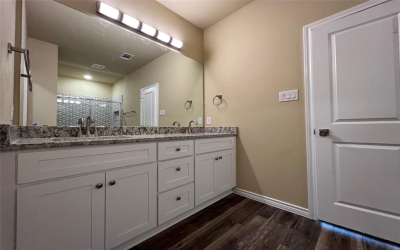 109 Cooper Drive, Cleburne, TX 76031, 4 Bedrooms Bedrooms, ,2 BathroomsBathrooms,Residential,For Sale,109 Cooper Drive,20869748