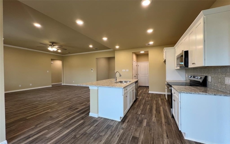 109 Cooper Drive, Cleburne, TX 76031, 4 Bedrooms Bedrooms, ,2 BathroomsBathrooms,Residential,For Sale,109 Cooper Drive,20869748