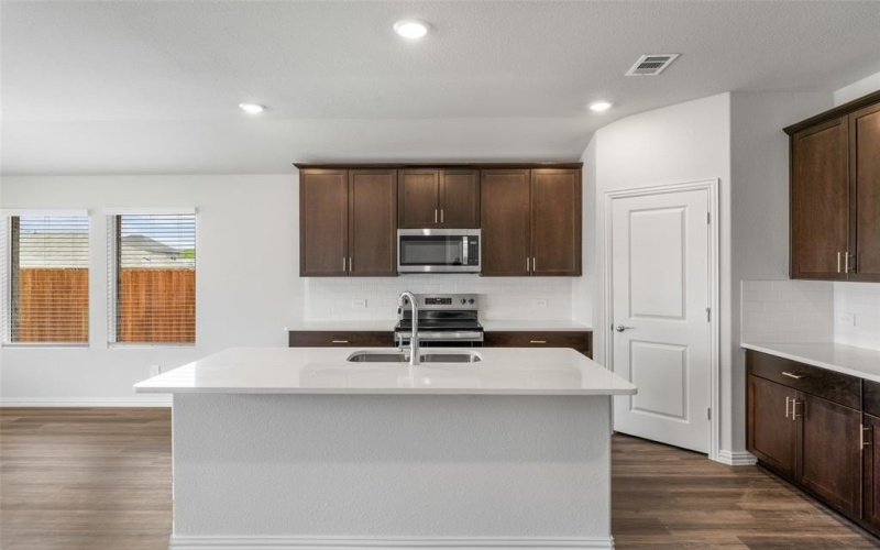 240 Sugarlands Drive, Greenville, TX 75402, 4 Bedrooms Bedrooms, ,3 BathroomsBathrooms,Residential,For Sale,240 Sugarlands Drive,20869762