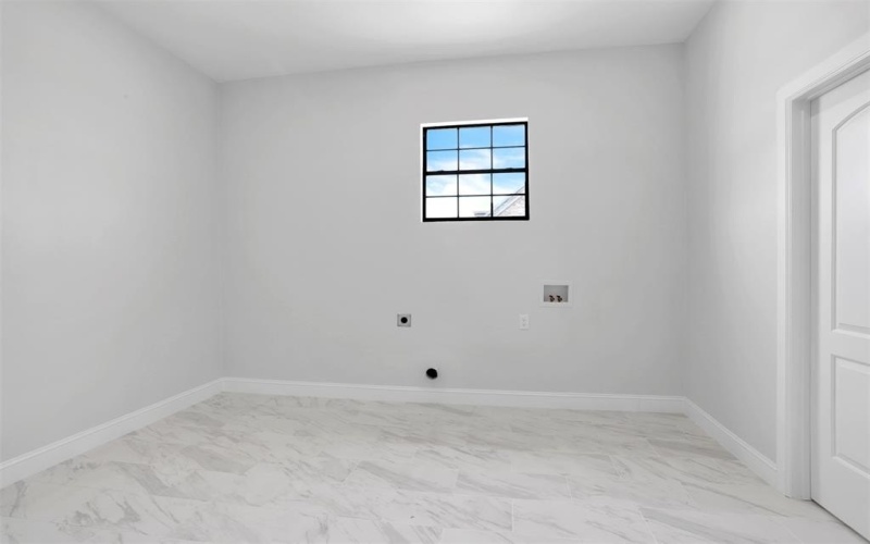 5176 Horseshoe Lane, Royse City, TX 75189, 3 Bedrooms Bedrooms, ,2 BathroomsBathrooms,Residential,For Sale,5176 Horseshoe Lane,20869940