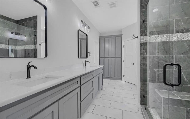 901 Shirley Jean Lane, Collinsville, TX 76233, 4 Bedrooms Bedrooms, ,3 BathroomsBathrooms,Residential,For Sale,901 Shirley Jean Lane,20867534