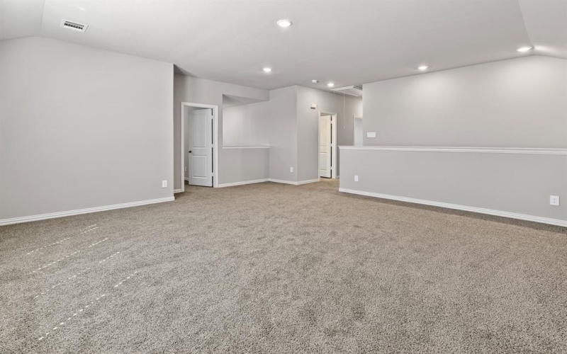 325 Canyon Oaks Drive, Greenville, TX 75402, 5 Bedrooms Bedrooms, ,3 BathroomsBathrooms,Residential,For Sale,325 Canyon Oaks Drive,20867617