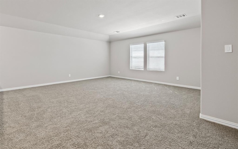 325 Canyon Oaks Drive, Greenville, TX 75402, 5 Bedrooms Bedrooms, ,3 BathroomsBathrooms,Residential,For Sale,325 Canyon Oaks Drive,20867617