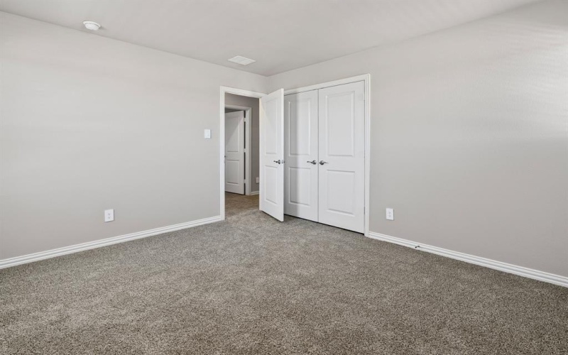 325 Canyon Oaks Drive, Greenville, TX 75402, 5 Bedrooms Bedrooms, ,3 BathroomsBathrooms,Residential,For Sale,325 Canyon Oaks Drive,20867617