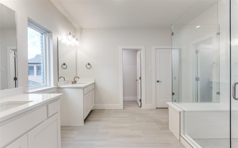 7118 Granada Place, Dallas, TX 75223, 3 Bedrooms Bedrooms, ,3 BathroomsBathrooms,Residential,For Sale,7118 Granada Place,20870111