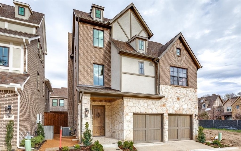 7118 Granada Place, Dallas, TX 75223, 3 Bedrooms Bedrooms, ,3 BathroomsBathrooms,Residential,For Sale,7118 Granada Place,20870111