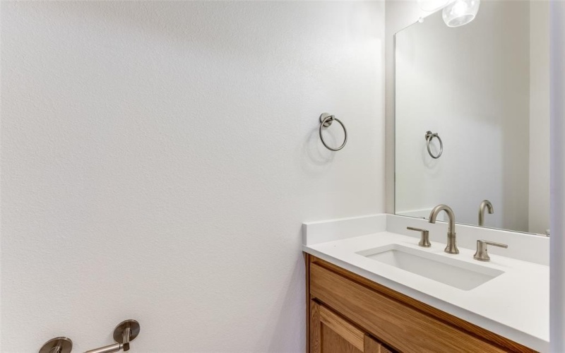 7118 Granada Place, Dallas, TX 75223, 3 Bedrooms Bedrooms, ,3 BathroomsBathrooms,Residential,For Sale,7118 Granada Place,20870111