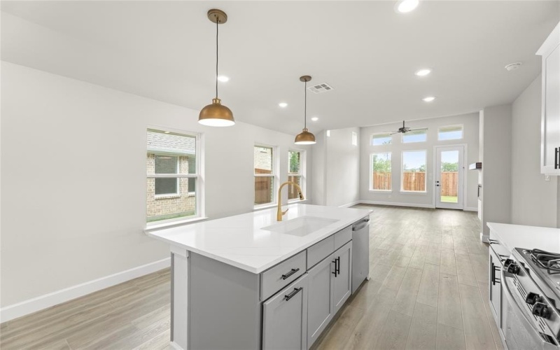 2244 Aspen Chase Drive, Royse City, TX 75189, 3 Habitaciones Habitaciones , ,2 BañosBaños,Residential,En Venta,2244 Aspen Chase Drive,0,20870140