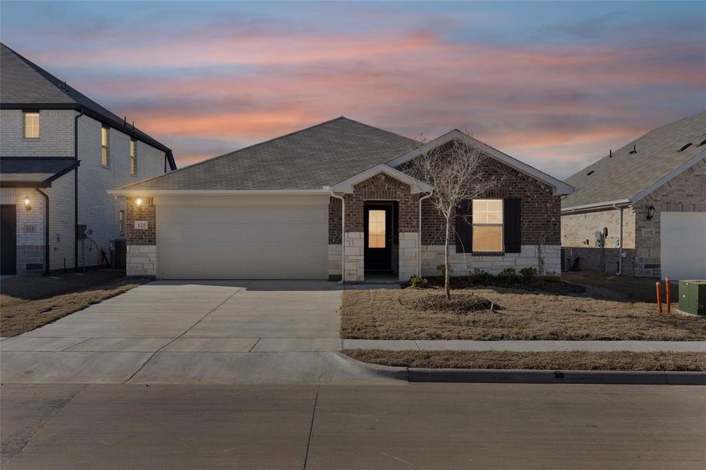 125 Lost Creek Trail, Greenville, TX 75402, 3 Bedrooms Bedrooms, ,2 BathroomsBathrooms,Residential,For Sale,125 Lost Creek Trail,20870154