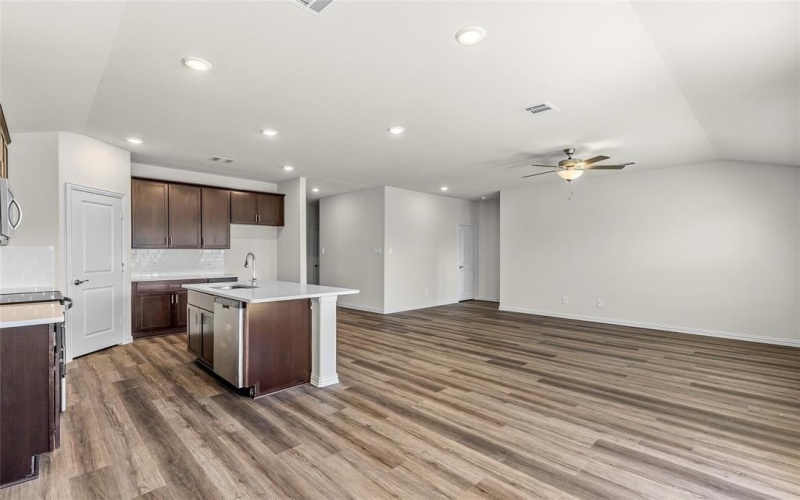 125 Lost Creek Trail, Greenville, TX 75402, 3 Bedrooms Bedrooms, ,2 BathroomsBathrooms,Residential,For Sale,125 Lost Creek Trail,20870154