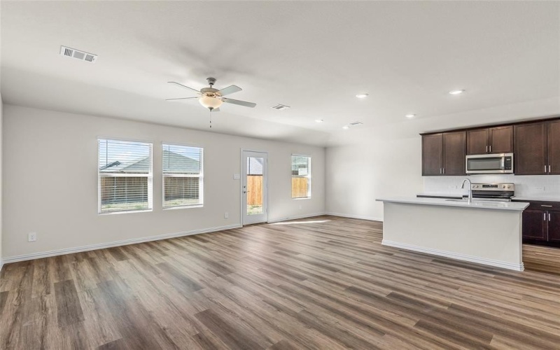 125 Lost Creek Trail, Greenville, TX 75402, 3 Bedrooms Bedrooms, ,2 BathroomsBathrooms,Residential,For Sale,125 Lost Creek Trail,20870154