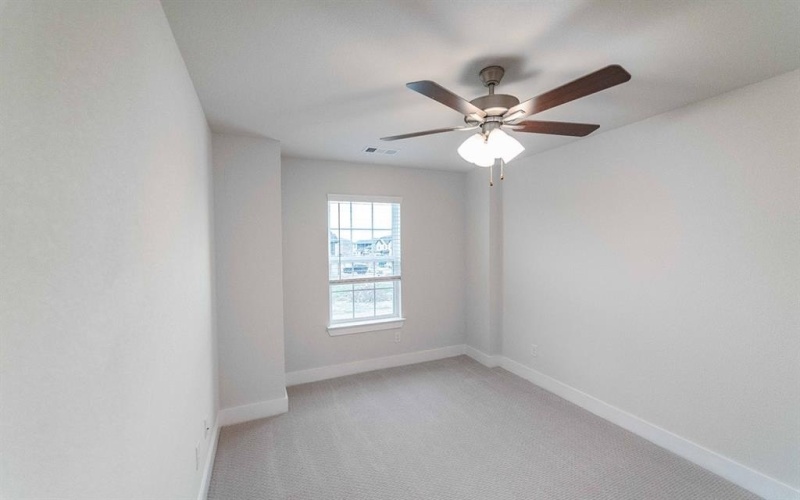 7612 Santolina Drive, Denton, TX 76226, 4 Bedrooms Bedrooms, ,2 BathroomsBathrooms,Residential,For Sale,7612 Santolina Drive,20870156