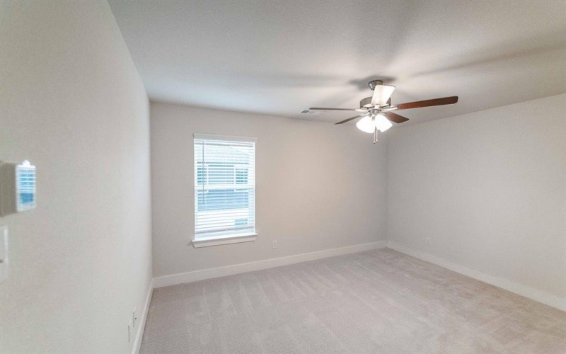 7612 Santolina Drive, Denton, TX 76226, 4 Bedrooms Bedrooms, ,2 BathroomsBathrooms,Residential,For Sale,7612 Santolina Drive,20870156