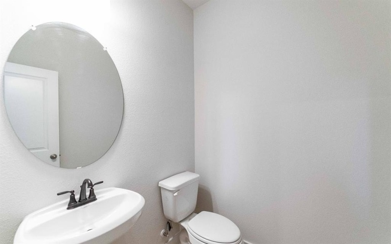 7612 Santolina Drive, Denton, TX 76226, 4 Bedrooms Bedrooms, ,2 BathroomsBathrooms,Residential,For Sale,7612 Santolina Drive,20870156