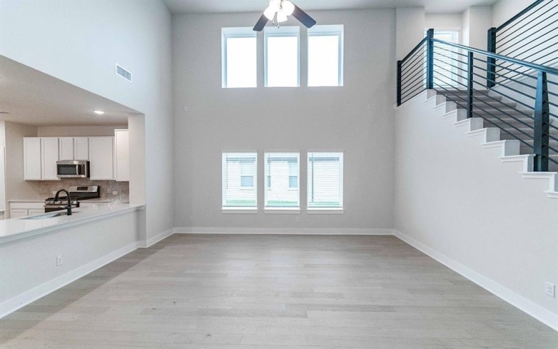 7612 Santolina Drive, Denton, TX 76226, 4 Bedrooms Bedrooms, ,2 BathroomsBathrooms,Residential,For Sale,7612 Santolina Drive,20870156