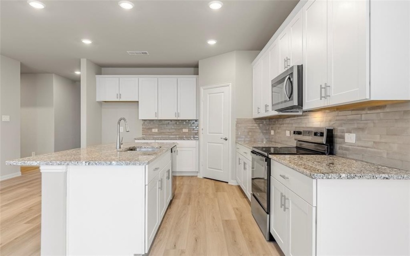 115 Lost Creek Trail, Greenville, TX 75402, 5 Habitaciones Habitaciones , ,3 BañosBaños,Residential,En Venta,115 Lost Creek Trail,20870201