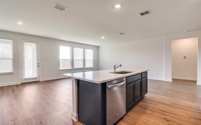 719 Saint Lawrence Drive, Seagoville, TX 75159, 4 Bedrooms Bedrooms, ,2 BathroomsBathrooms,Residential,For Sale,719 Saint Lawrence Drive,0,20867815