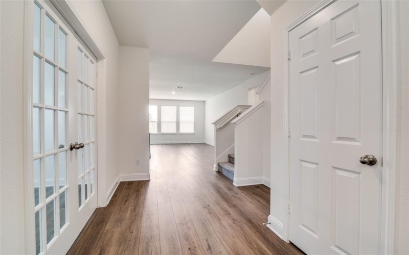 719 Saint Lawrence Drive, Seagoville, TX 75159, 4 Bedrooms Bedrooms, ,2 BathroomsBathrooms,Residential,For Sale,719 Saint Lawrence Drive,0,20867815