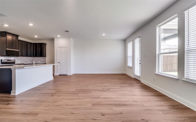 719 Saint Lawrence Drive, Seagoville, TX 75159, 4 Bedrooms Bedrooms, ,2 BathroomsBathrooms,Residential,For Sale,719 Saint Lawrence Drive,0,20867815