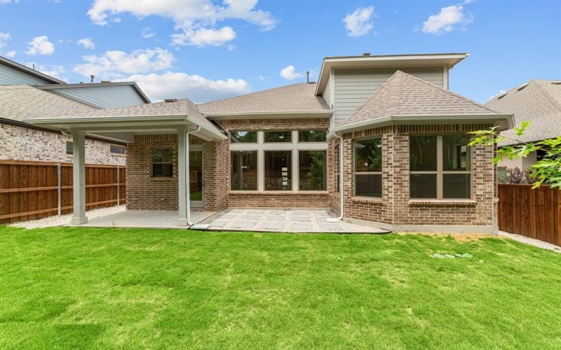6208 Escarpment Drive, Fort Worth, TX 76112, 4 Bedrooms Bedrooms, ,3 BathroomsBathrooms,Residential,For Sale,6208 Escarpment Drive,20870390