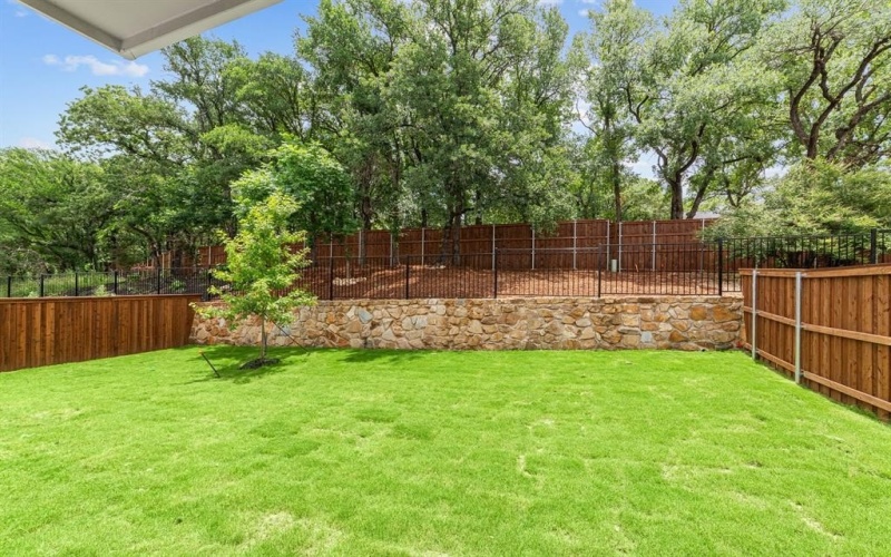 6208 Escarpment Drive, Fort Worth, TX 76112, 4 Bedrooms Bedrooms, ,3 BathroomsBathrooms,Residential,For Sale,6208 Escarpment Drive,20870390