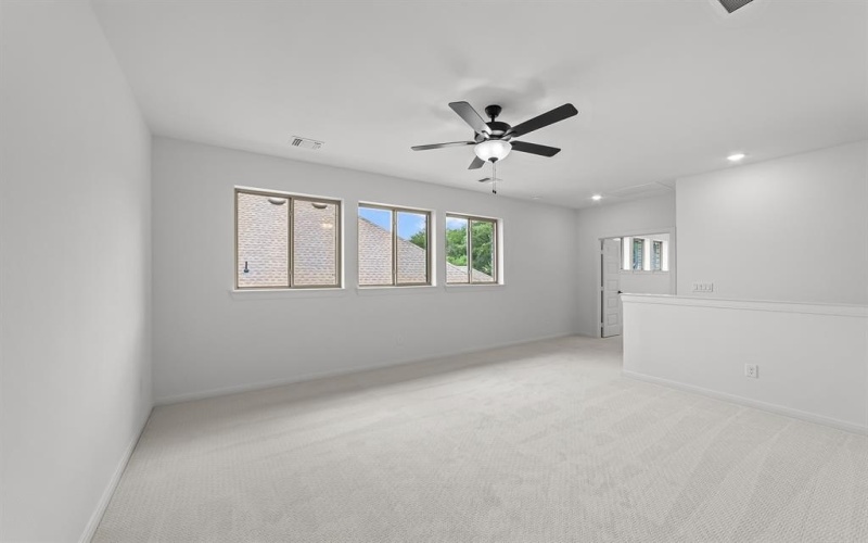 6208 Escarpment Drive, Fort Worth, TX 76112, 4 Bedrooms Bedrooms, ,3 BathroomsBathrooms,Residential,For Sale,6208 Escarpment Drive,20870390
