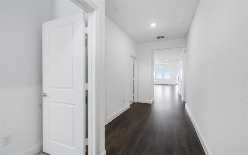 1308 Sheltola Way, Fort Worth, TX 76052, 5 Bedrooms Bedrooms, ,3 BathroomsBathrooms,Residential,For Sale,1308 Sheltola Way,20867879