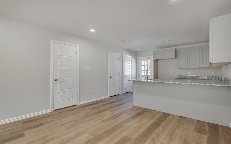 3231 Comanche Street, Fort Worth, TX 76119, 4 Bedrooms Bedrooms, ,5 BathroomsBathrooms,Residential Multi Family,For Sale,3231 Comanche Street,20867961