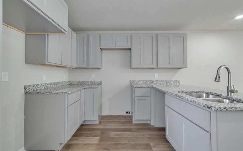 3231 Comanche Street, Fort Worth, TX 76119, 4 Bedrooms Bedrooms, ,5 BathroomsBathrooms,Residential Multi Family,For Sale,3231 Comanche Street,20867961