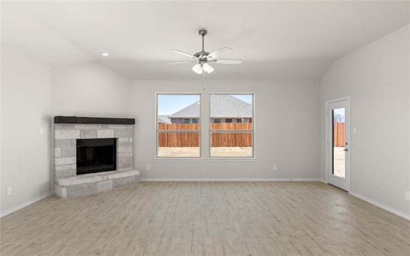 2101 Hickory Lane, Aubrey, TX 76227, 5 Habitaciones Habitaciones , ,3 BañosBaños,Residential,En Venta,2101 Hickory Lane,20868046