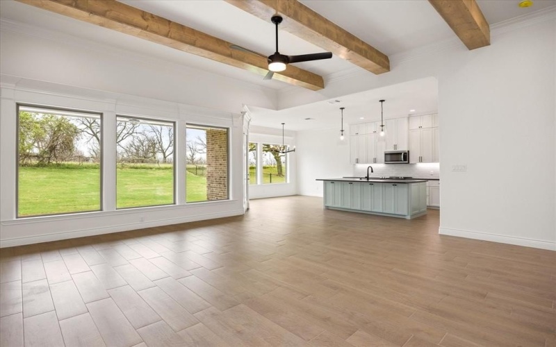 10115 Ravenswood Road, Granbury, TX 76049, 4 Bedrooms Bedrooms, ,2 BathroomsBathrooms,Residential,For Sale,10115 Ravenswood Road,20868057