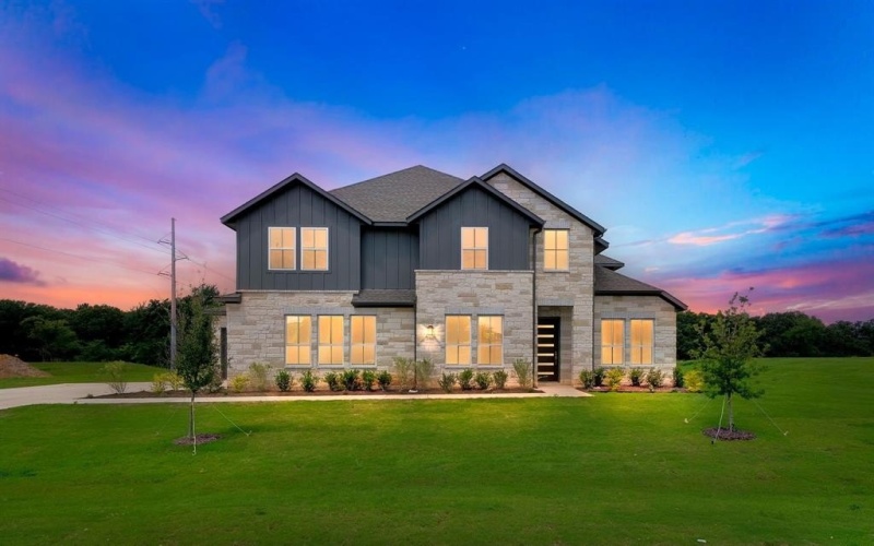 3500 Olympia Fields Drive, Burleson, TX 76028, 5 Bedrooms Bedrooms, ,5 BathroomsBathrooms,Residential,For Sale,3500 Olympia Fields Drive,20871260