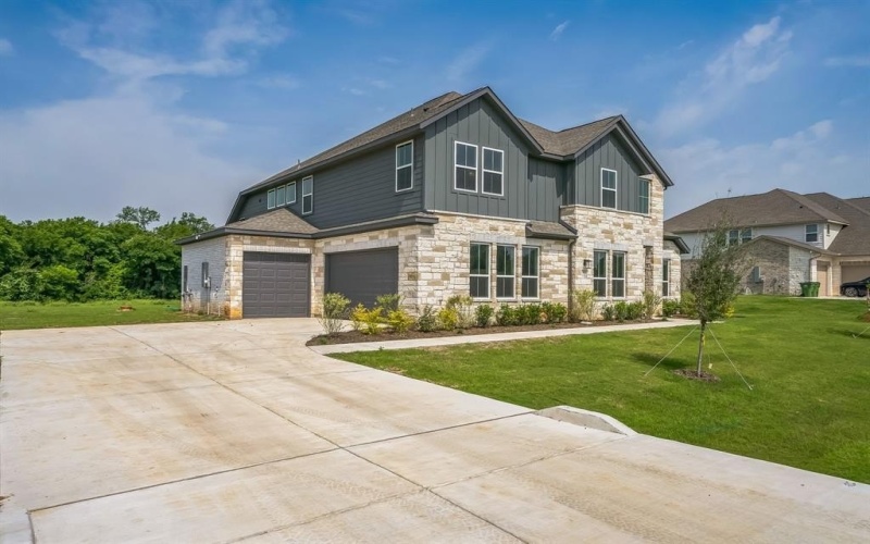 3500 Olympia Fields Drive, Burleson, TX 76028, 5 Bedrooms Bedrooms, ,5 BathroomsBathrooms,Residential,For Sale,3500 Olympia Fields Drive,20871260