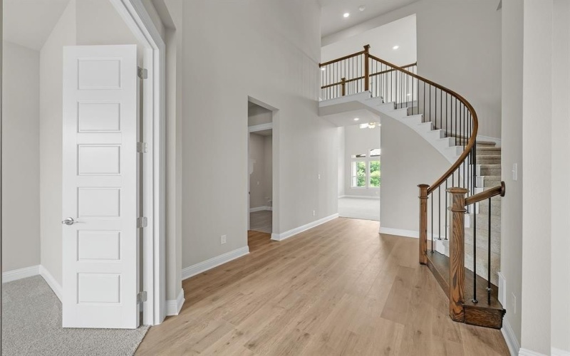 3500 Olympia Fields Drive, Burleson, TX 76028, 5 Bedrooms Bedrooms, ,5 BathroomsBathrooms,Residential,For Sale,3500 Olympia Fields Drive,20871260