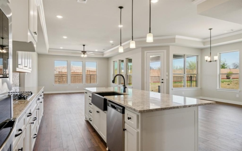 3601 Esplanade Drive, Little Elm, TX 75068, 2 Bedrooms Bedrooms, ,2 BathroomsBathrooms,Residential,For Sale,3601 Esplanade Drive,20871414