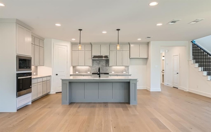 3101 Sir Judge Drive, Lewisville, TX 75056, 3 Bedrooms Bedrooms, ,2 BathroomsBathrooms,Residential,For Sale,3101 Sir Judge Drive,20871513